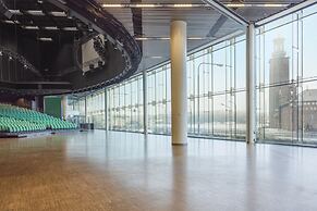 Radisson Blu Waterfront Hotel