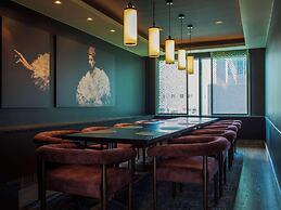 Radisson Blu Waterfront Hotel