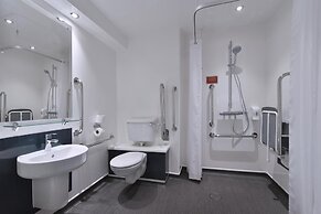 Travelodge Edinburgh Central Waterloo Place