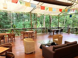 Cedar Park Rainforest Resort