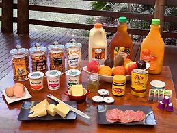 Cedar Park Rainforest Resort