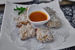 Yangshuo Village Inn