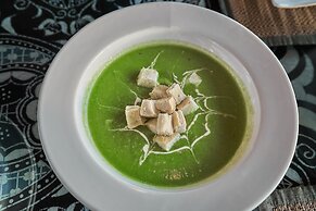 Yangshuo Village Inn