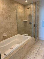 South Beach Biloxi Hotel & Suites