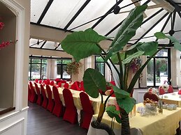 The Kensington Hotel