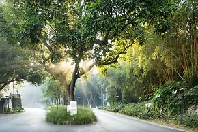 Baiyun Lakeside Hotel