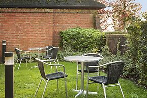 Days Inn by Wyndham Tewkesbury Strensham