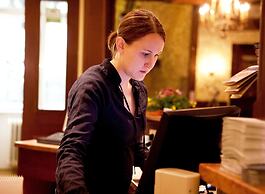 Euro Youth Hotel & Krone