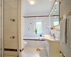 Euro Youth Hotel & Krone