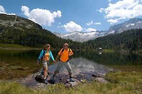 Euro Youth Hotel & Krone