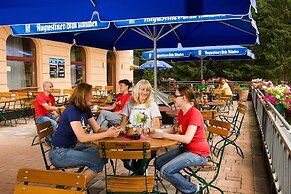 Euro Youth Hotel & Krone