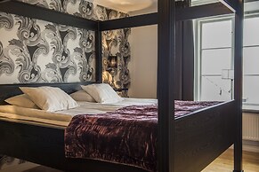Donners Hotel