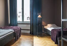 Donners Hotel