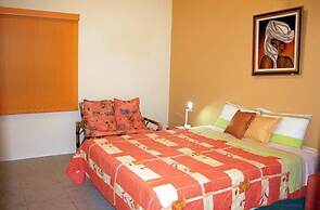 Villa Flamboyan