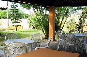 Villa Flamboyan