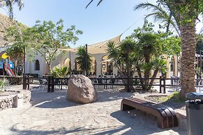 Camping Los Escullos San Jose