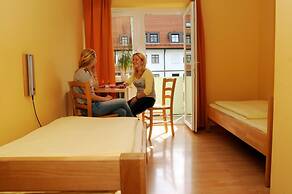DJH Jugendherberge Augsburg - Hostel