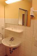 DJH Jugendherberge Augsburg - Hostel