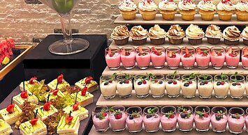 TIME Grand Plaza Hotel, Dubai Airport