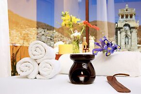 Hotel Ciros