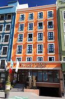 Hotel Ciros