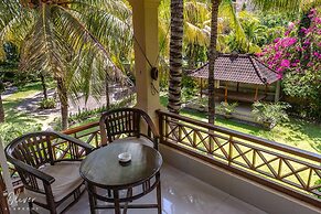 Arya Amed Beach Resort and Dive Center