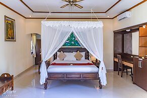 Arya Amed Beach Resort and Dive Center