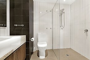 Crystal Bay on the Broadwater