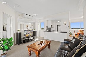 Crystal Bay on the Broadwater