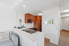 Crystal Bay on the Broadwater