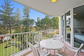 Crystal Bay on the Broadwater