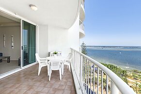 Crystal Bay on the Broadwater