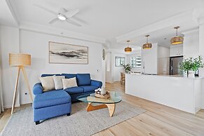Crystal Bay on the Broadwater