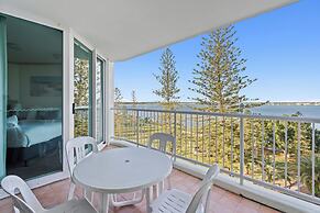 Crystal Bay on the Broadwater