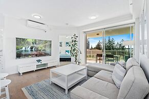 Crystal Bay on the Broadwater