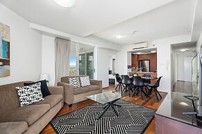 Crystal Bay on the Broadwater