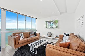 Crystal Bay on the Broadwater