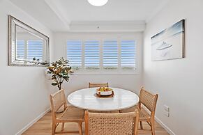 Crystal Bay on the Broadwater