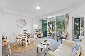 Crystal Bay on the Broadwater