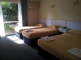 Admiral Nelson Motor Inn