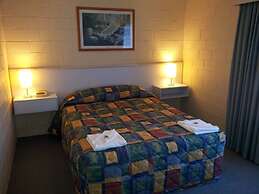 Admiral Nelson Motor Inn