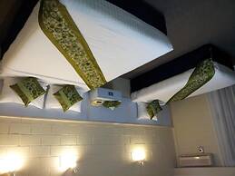 Admiral Nelson Motor Inn