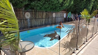 Admiral Nelson Motor Inn