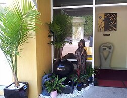 Admiral Nelson Motor Inn