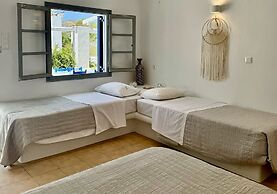 Naoussa Hotel Paros by Booking Kottas