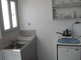 Naoussa Hotel Paros by Booking Kottas