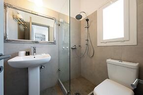 Naoussa Hotel Paros by Booking Kottas