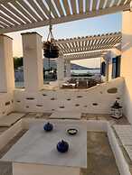 Naoussa Hotel Paros by Booking Kottas