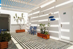 Naoussa Hotel Paros by Booking Kottas