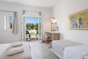 Naoussa Hotel Paros by Booking Kottas